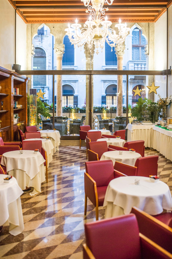 Public Area 4, Hotel Dona Palace, Venezia
