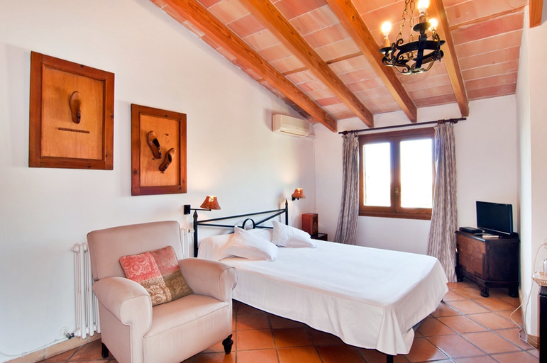 Bedroom 4, Leon de Sineu, Baleares