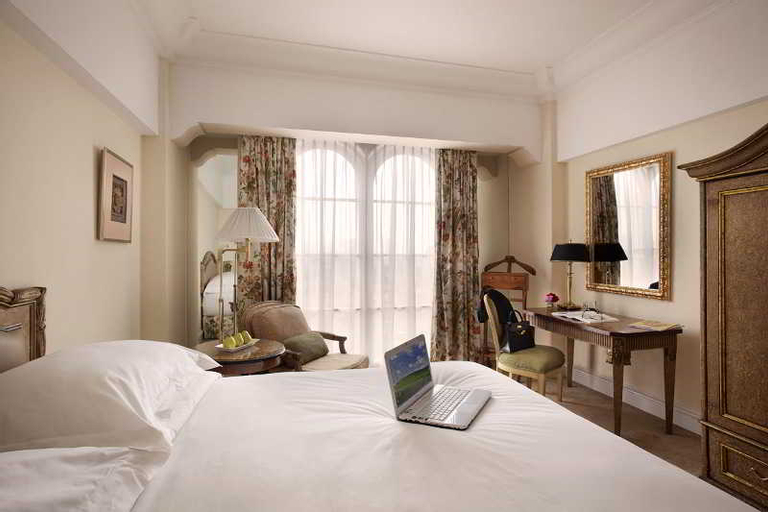 Bedroom 17