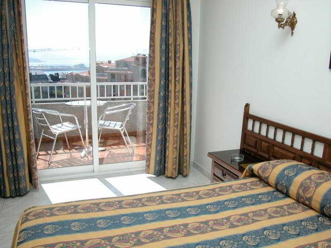 Bedroom, Ton, Pontevedra