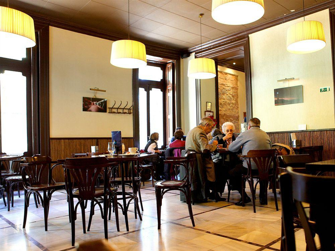 Food & Drinks, Leon - Balneario de Archena, Murcia