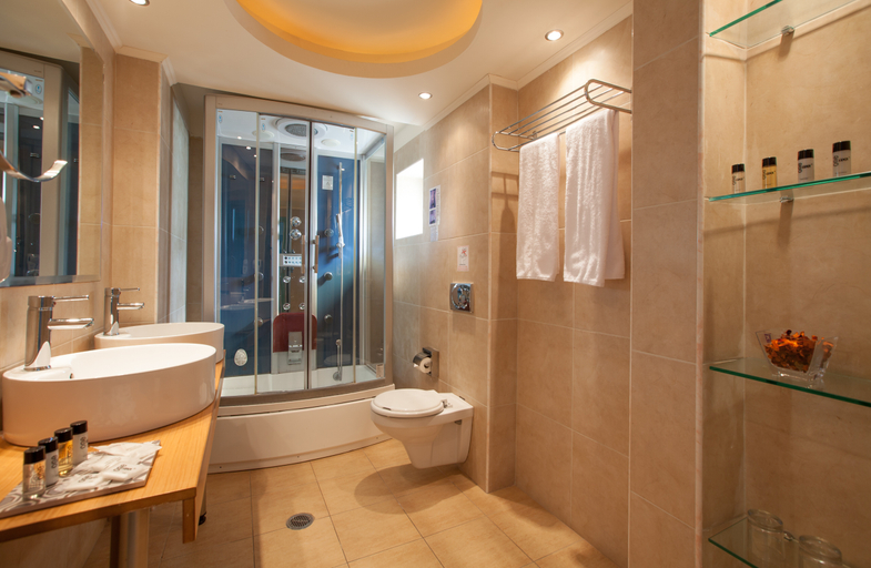 Bathroom, Elounda Breeze Resort, Crete