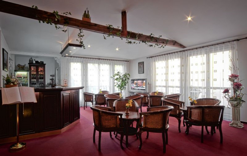 Public Area 2, Hotel Atos, Praha 1