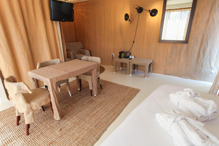 Bedroom 3, Hotel The Exchange, Amsterdam