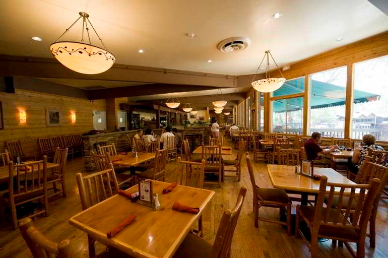 Food & Drinks 5, Zion Lodge, Washington