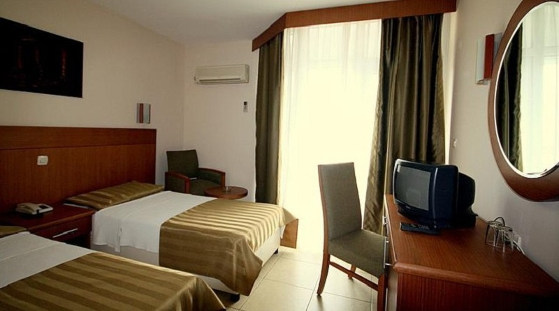 Bedroom 3, Surtel Hotel, Kuşadası