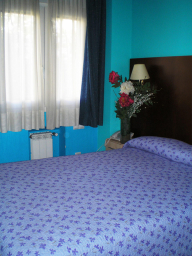 Bedroom 3, Las Nieves, Huesca