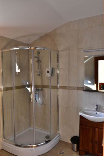 Hotel Ostrov, Calimanesti