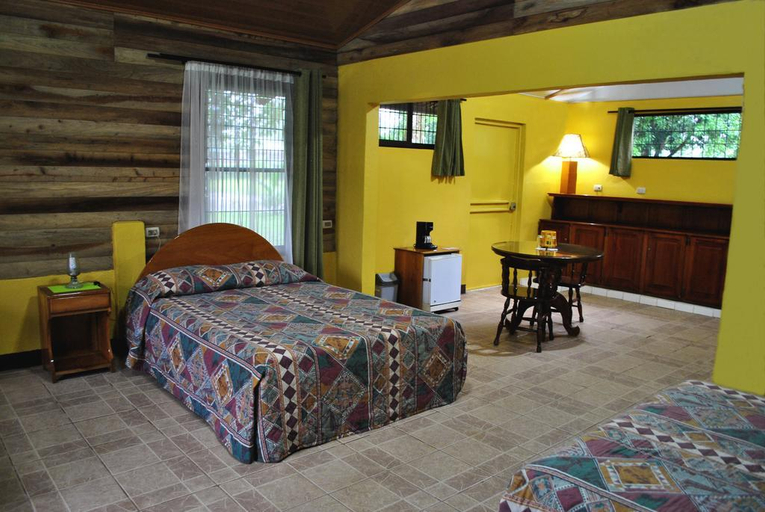 Public Area 2, Arenal Country Inn, Bagaces