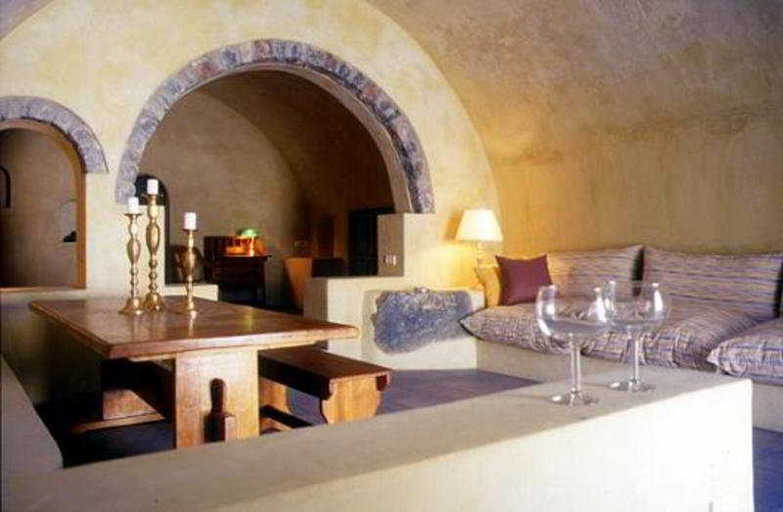 Bedroom, Zannos Melathron, South Aegean