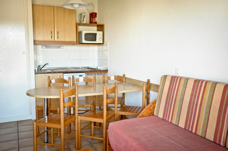 Dining Room 16