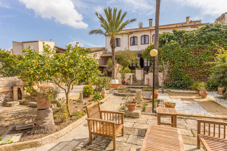 Exterior & Views 2, Leon de Sineu, Baleares