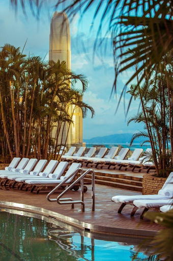Sport & Beauty 2, Renaissance Harbour View Hotel Hong Kong, Hong Kong Island