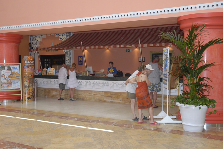 Public Area 4, Playazimbali, Almería