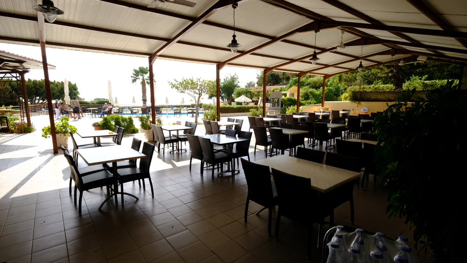 Food & Drinks 5, Karavados Beach, Ionian Islands