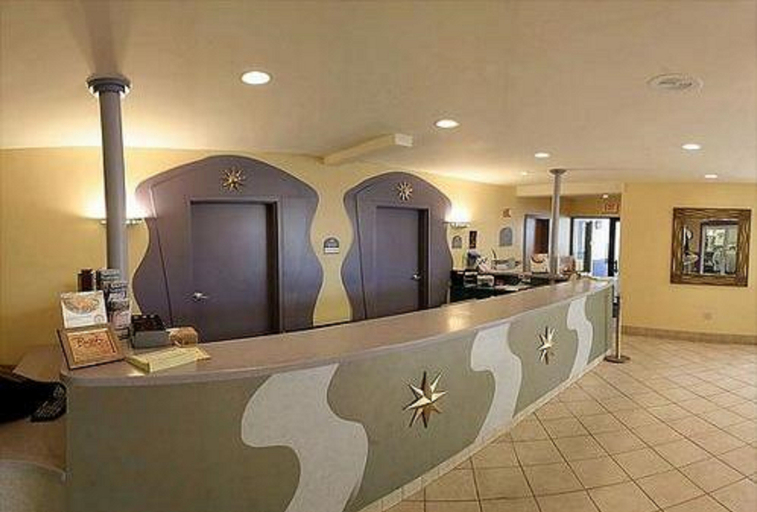 Public Area 4, SkyBeach Hotel and Marina, Pinellas