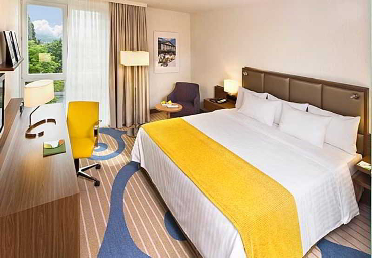 Bedroom 4, Courtyard by Marriott Wiesbaden-Nordenstadt, Wiesbaden