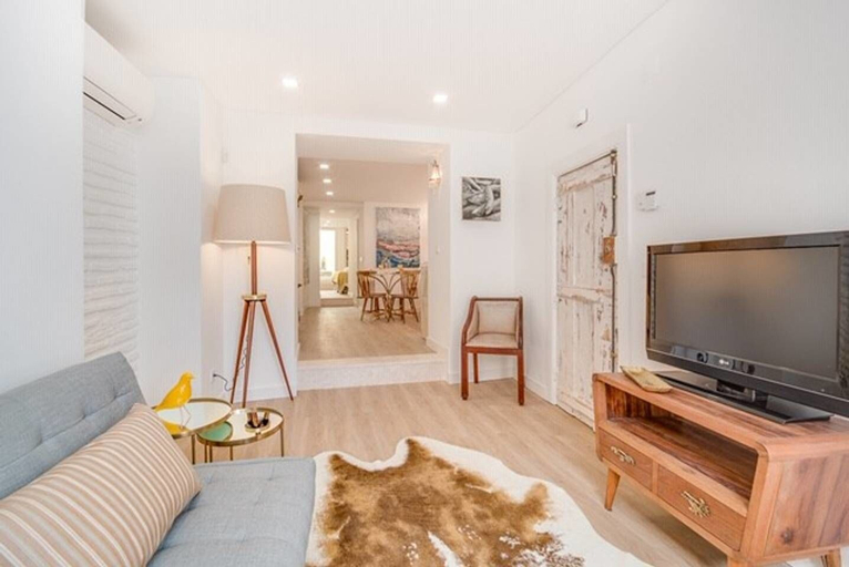 Others 5, Charming Apartment in Alfama, Lisbon