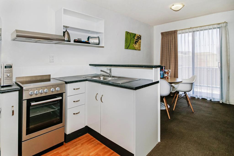 Dining Room 15