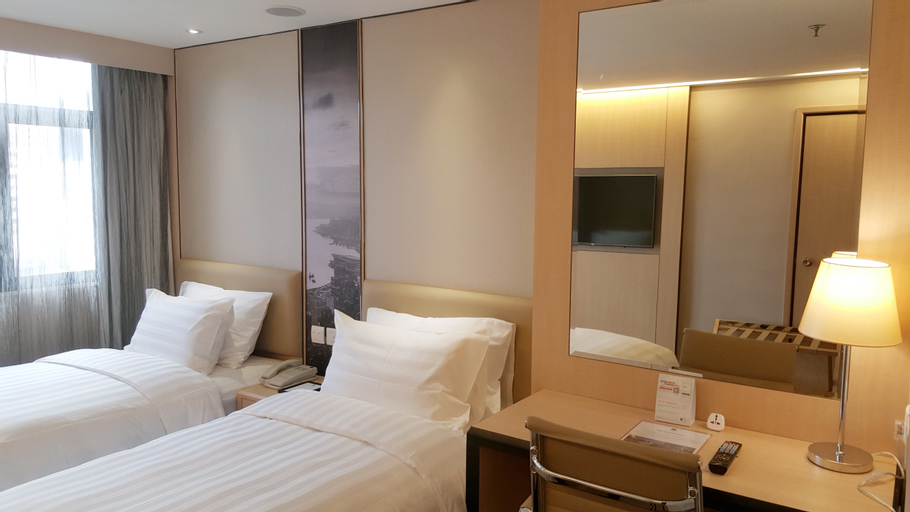 Bedroom 17