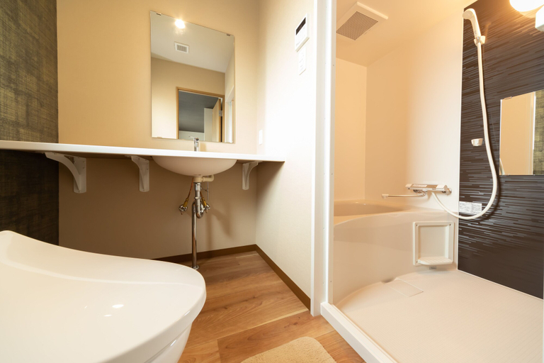 Bathroom 4, Kamogawa Higashi House, Kyoto