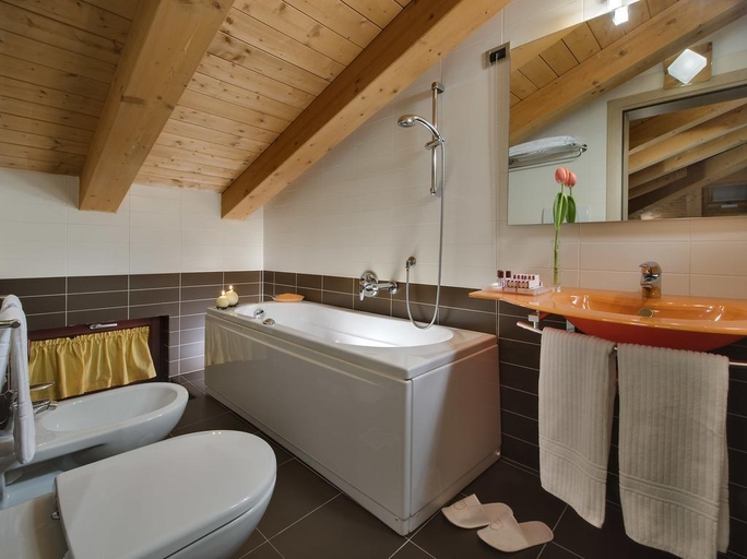 Bathroom 4, Annia Park Hotel Venice Airport, Venezia