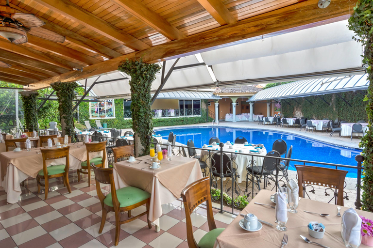 Food & Drinks 4, Hotel & Suites Casa Conde, Desamparados