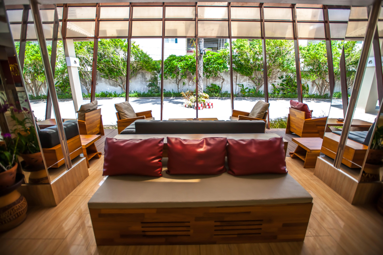 Public Area 4, Natural Park Resort, Pattaya