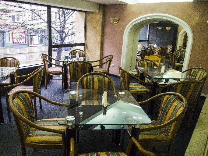 Food & Drinks 5, Hotel Central Club Sofia, Stolichna