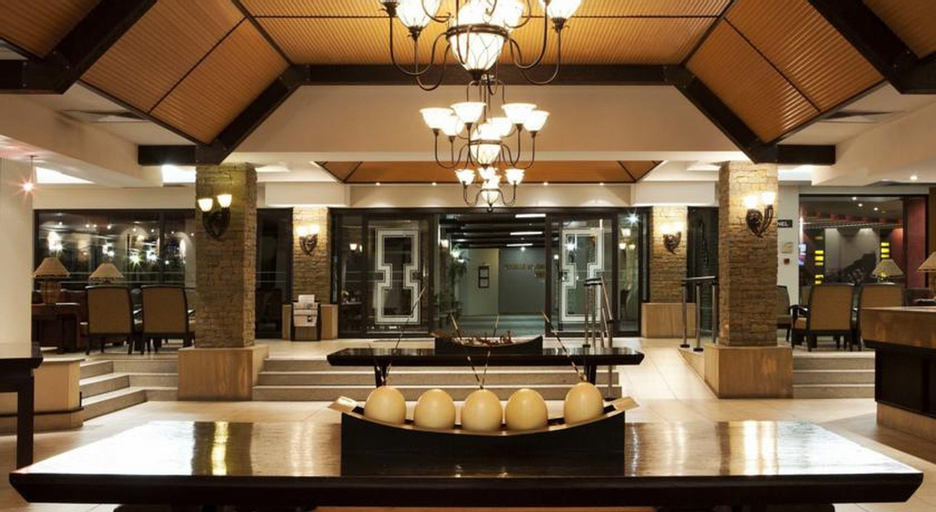 Safari Hotel Windhoek, Windhoek West