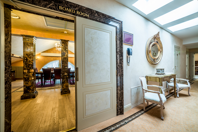 Public Area 3, IMPERIAL Hotel & Restaurant, Vilniaus
