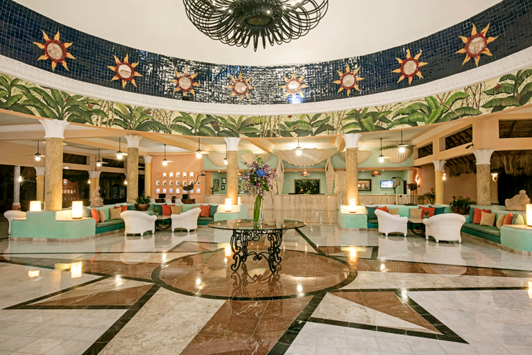 Public Area 4, Iberostar Waves Paraiso del Mar All Inclusive, Cozumel