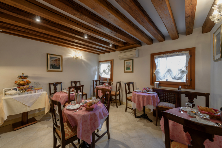 Others 5, Locanda Al Leon, Venezia