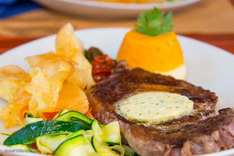 Food & Drinks 4, Villa La Tour, Alpes-Maritimes
