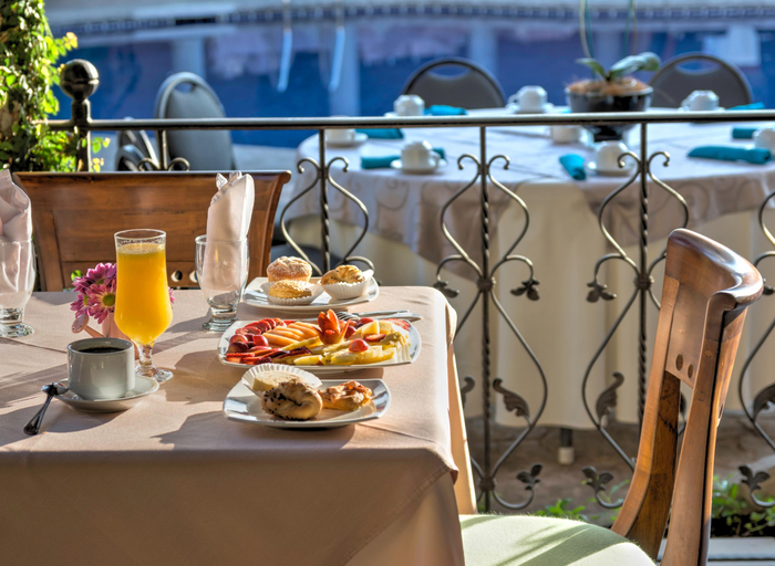 Food & Drinks 5, Hotel & Suites Casa Conde, Desamparados