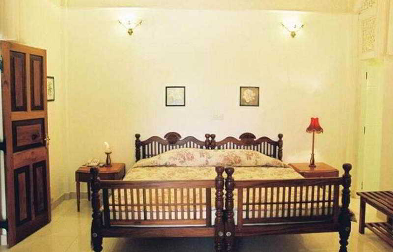 Bedroom 2, Manor House Boutique, Harispattuwa