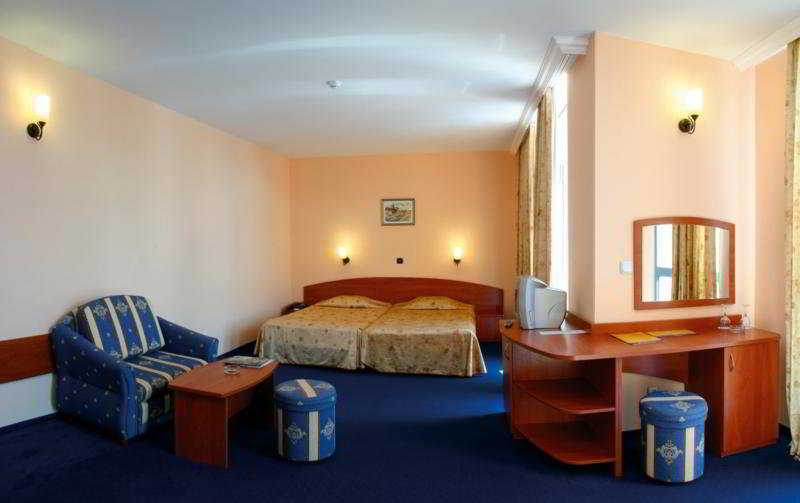 Bedroom 3, Tiara Beach, Nesebar