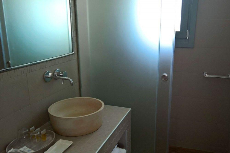 Bathroom 5, Hotel Star Santorini, South Aegean
