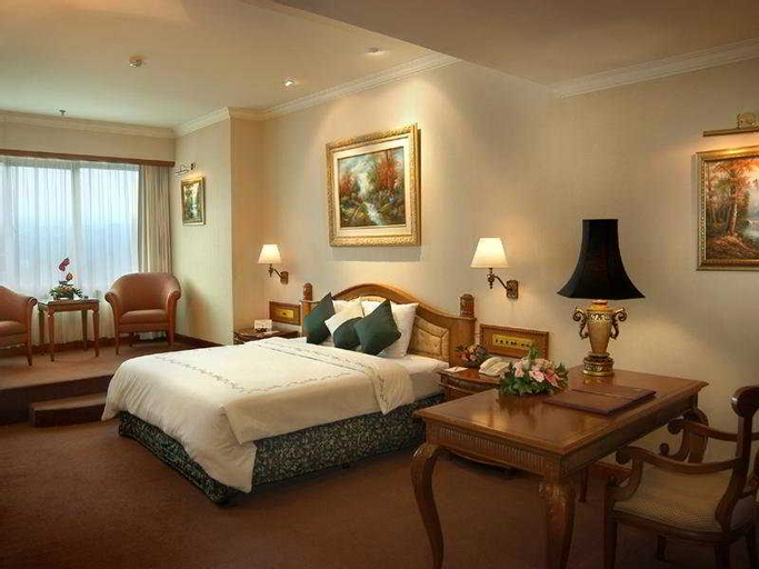 Bedroom 2, Grand Aquila, Bandung