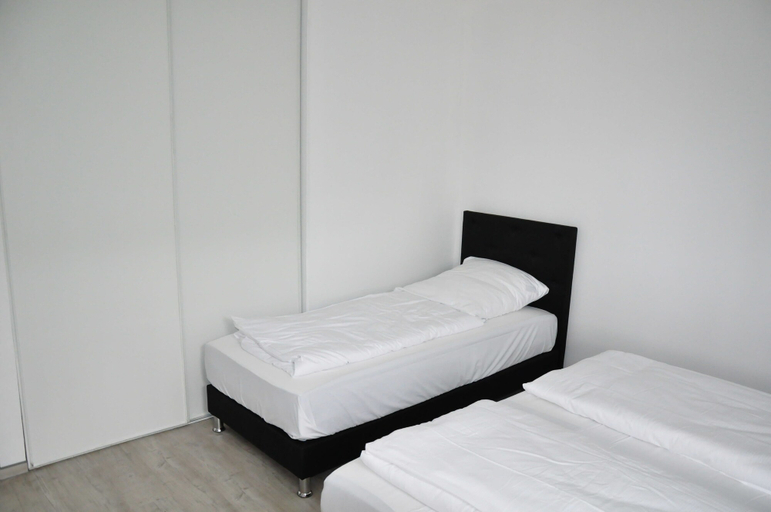 Bedroom 4, Hotel Vladi, Rhein-Neckar-Kreis