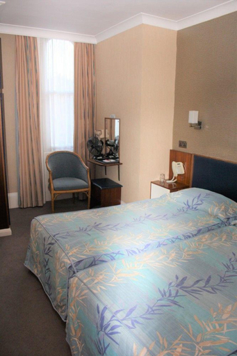 Bedroom 3, Mitre House, London