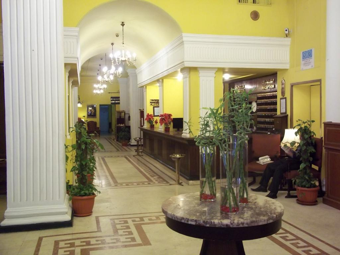 Public Area 2, Cosmopolitan hotel, 'Abdin