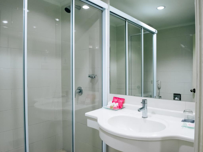 Bathroom 5