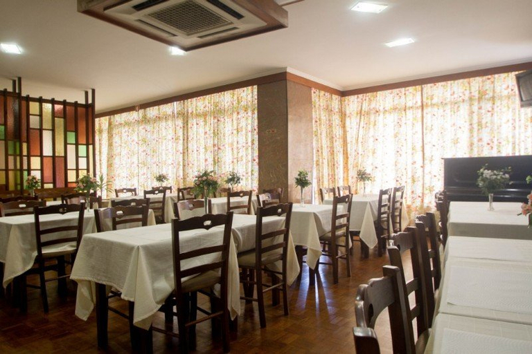 Food & Drinks 4, Residencial Greco, Funchal