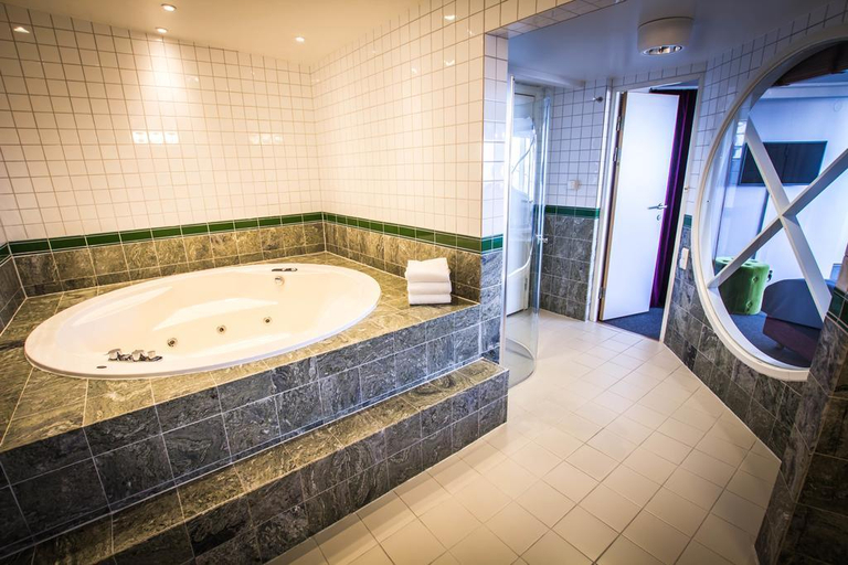 Bathroom 5, First Hotel Jönköping, Jönköping