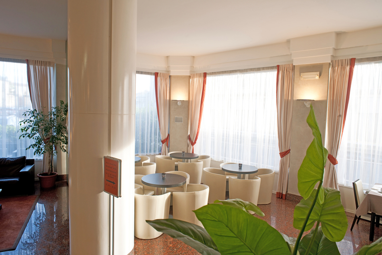 Public Area 3, Hotel San Pietro, Verona