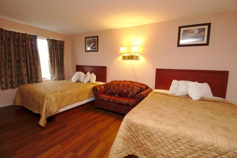 Bedroom 4, Niagara Lodge & Suites, Niagara