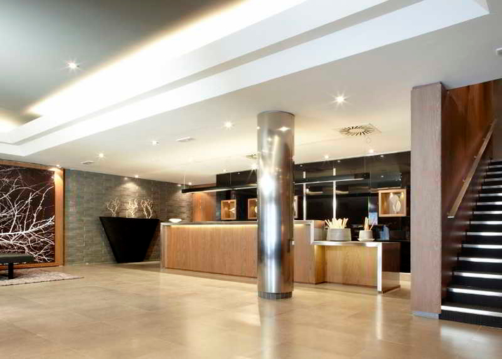 Public Area, AC General Alava, Álava