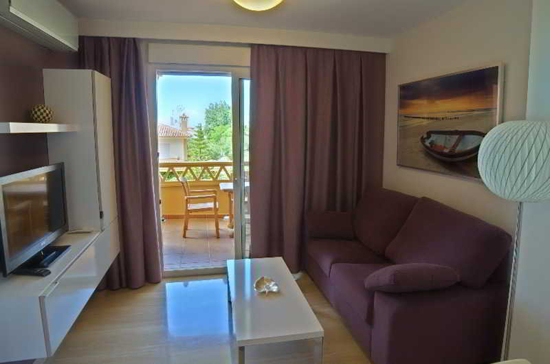 Public Area, Leo Canela, Huelva