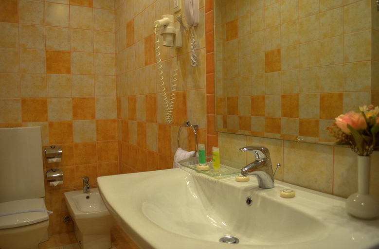 Bathroom, Amrada Avenue Hotel, Amman